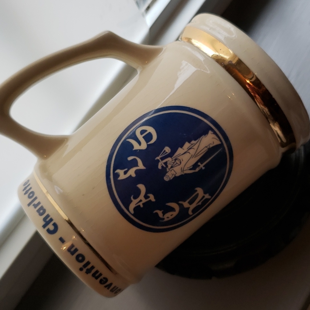 1973 vtg beer mug USA Charlotte NC convention center - Picture 3 of 5